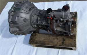 Used-Toyota-Landcruiser-100-Series-Standard-Manual-Gea